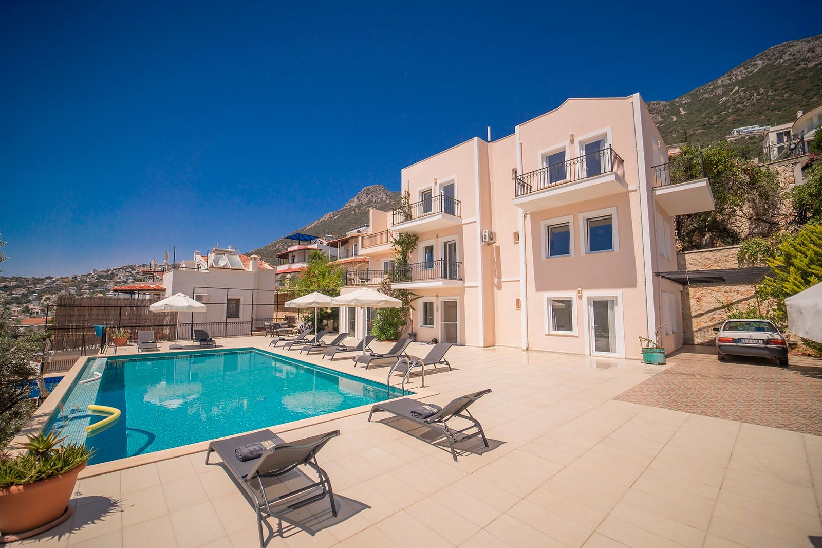Villa