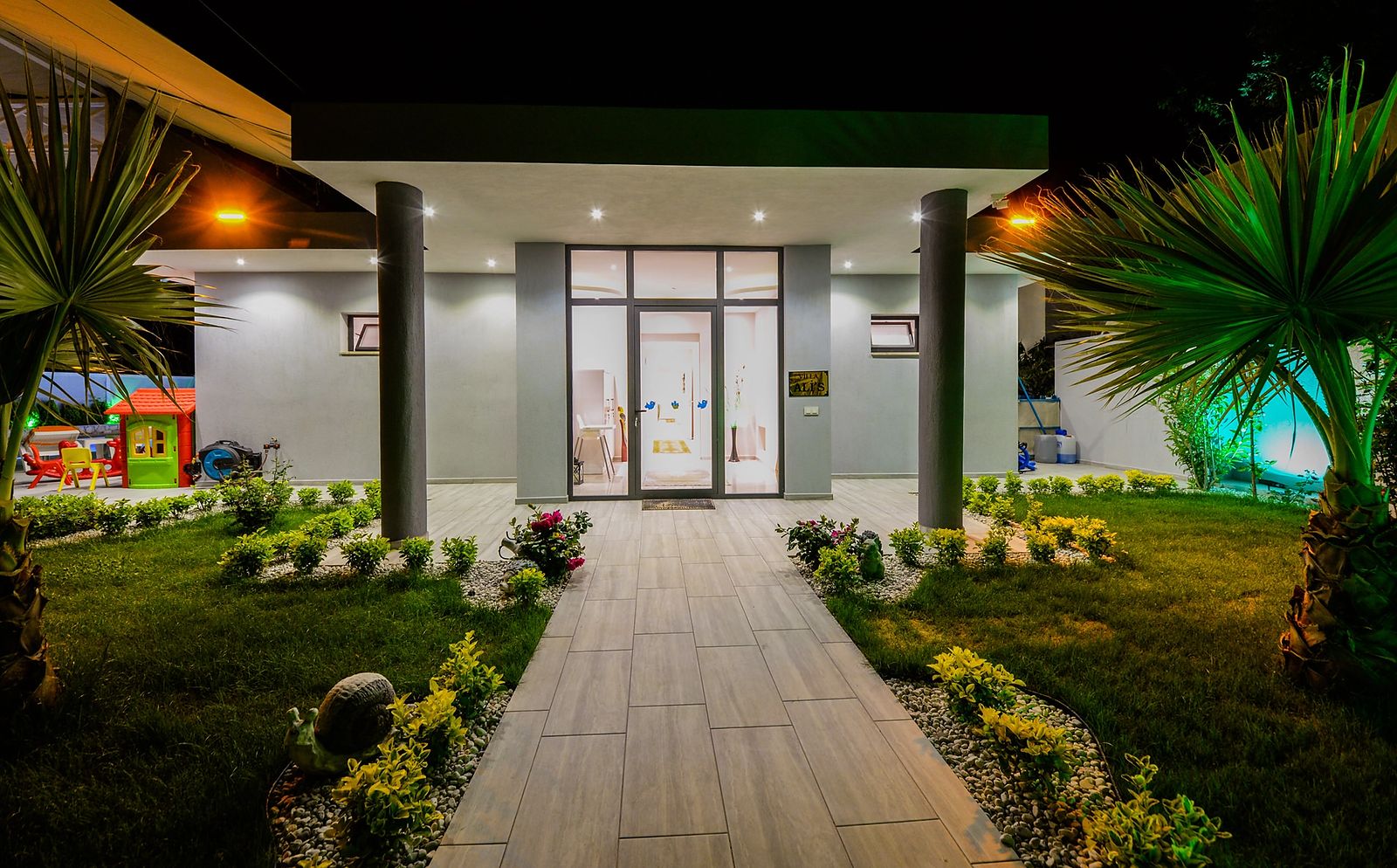 Villa
