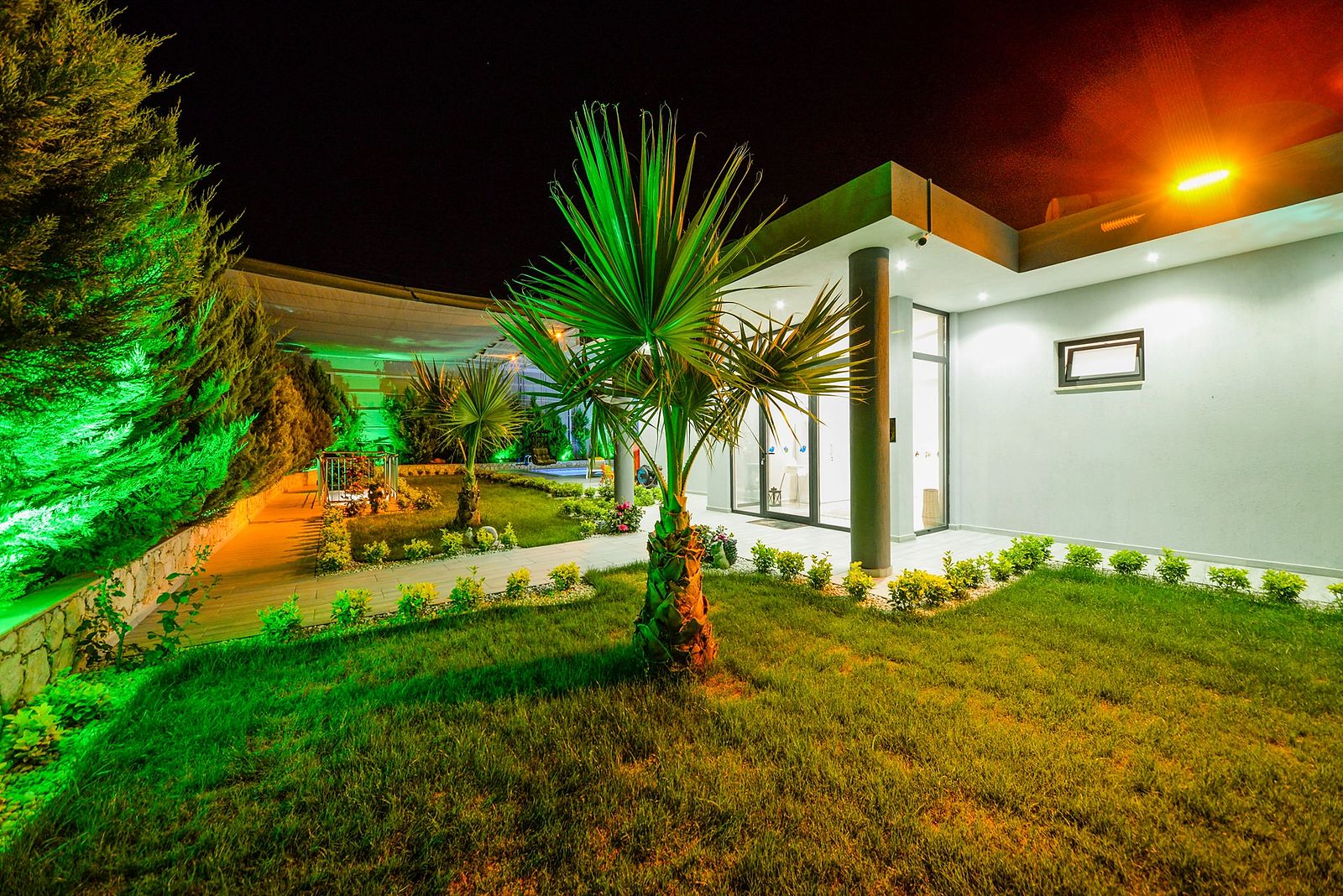 Villa