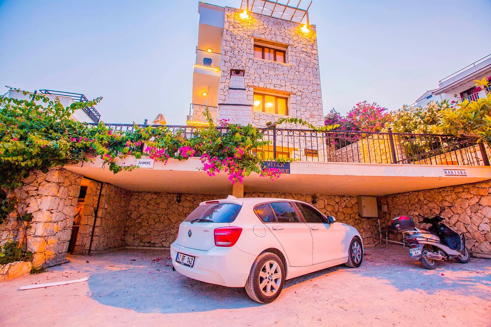 Villa