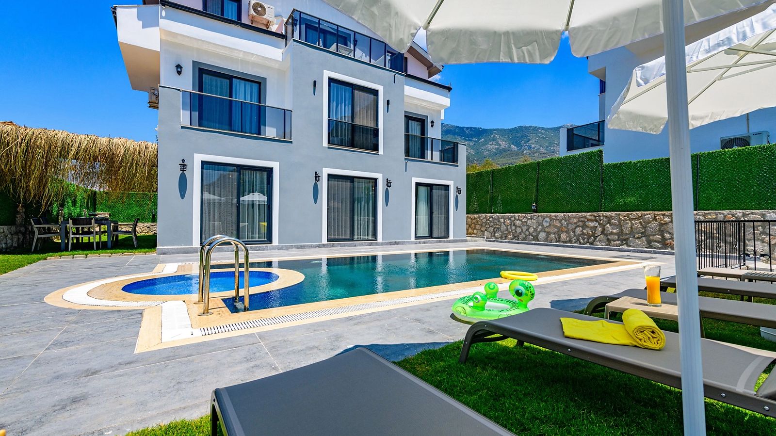 Villa