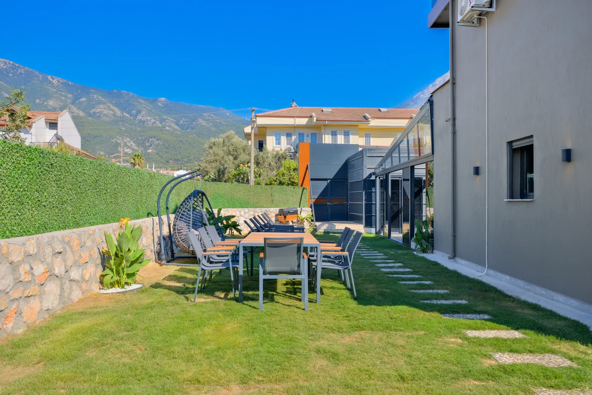 Villa