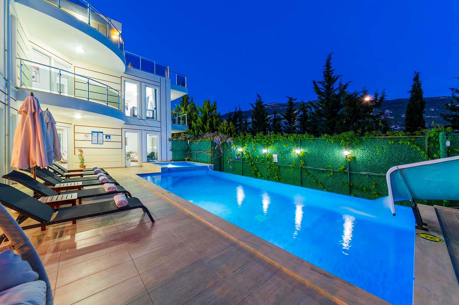Villa