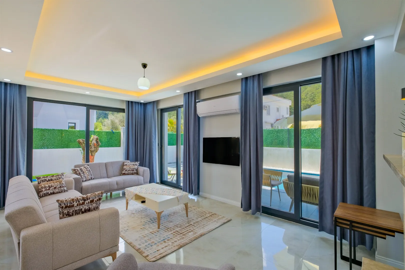 Villa