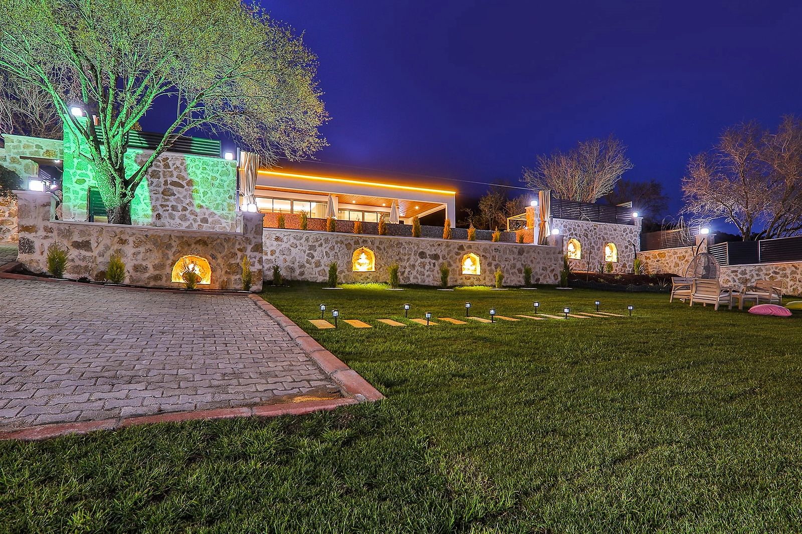 Villa