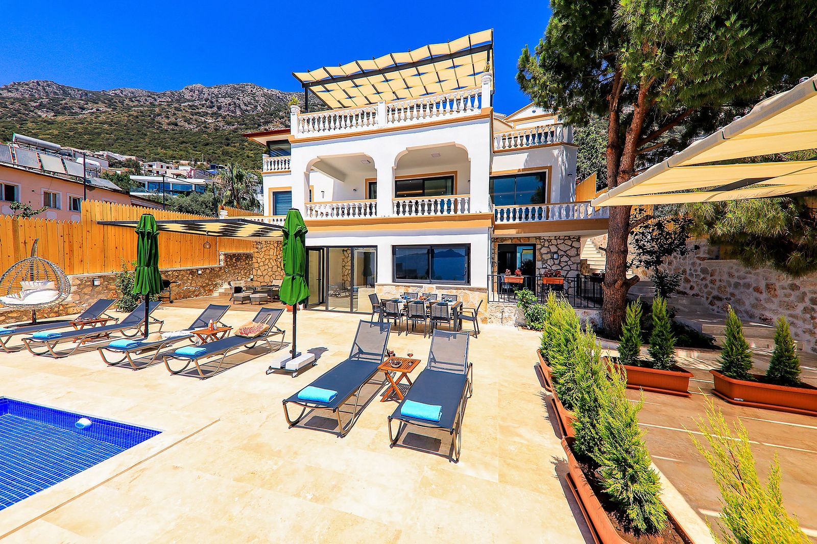 Villa