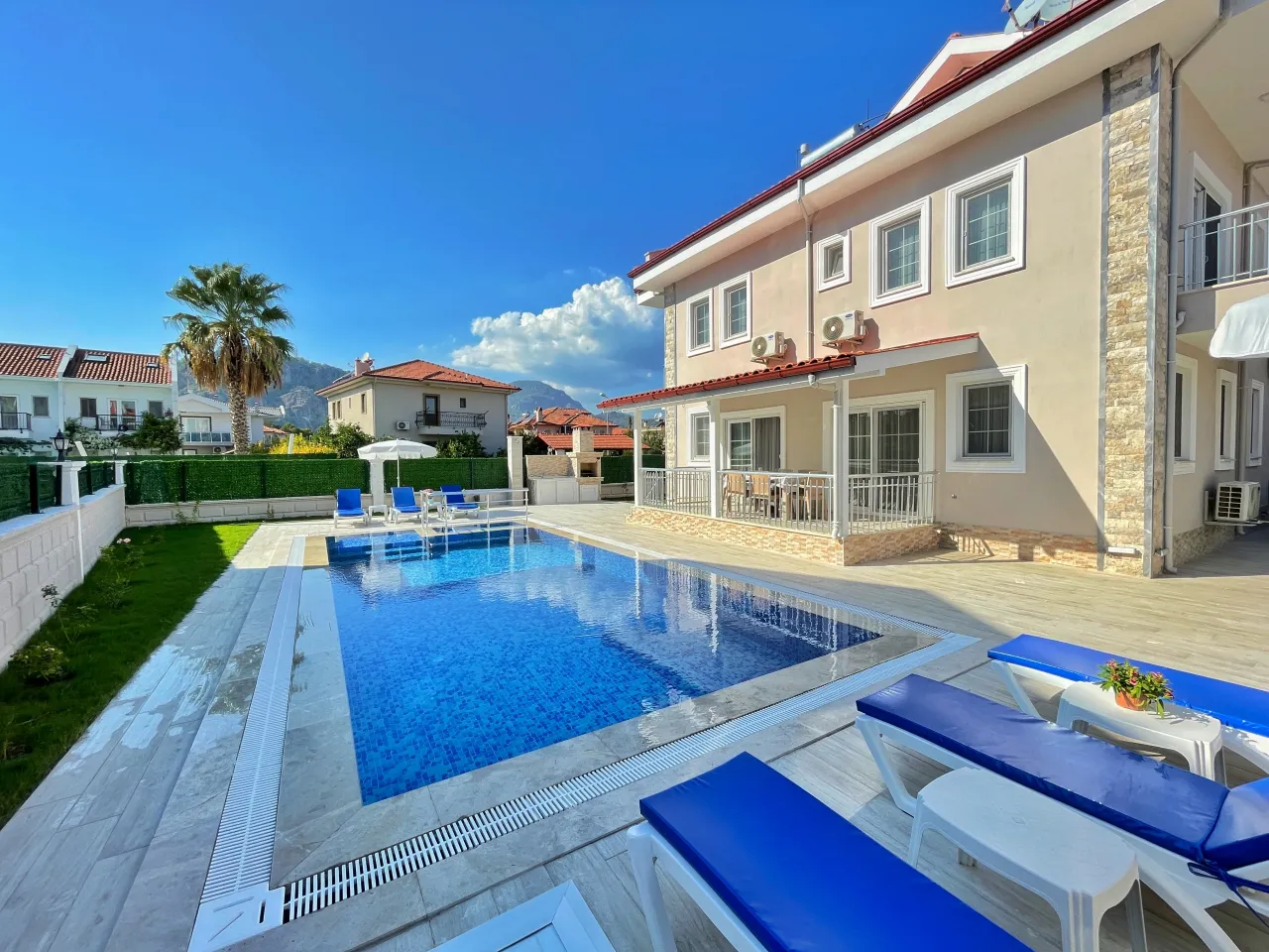 Villa