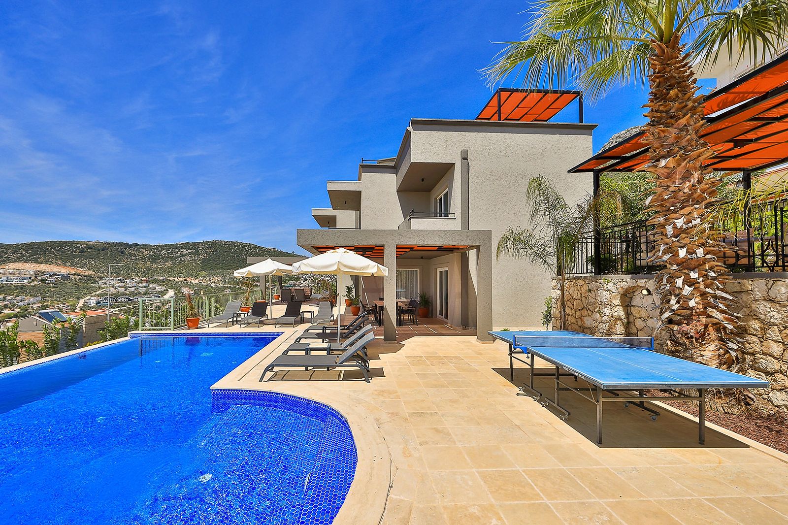 Villa