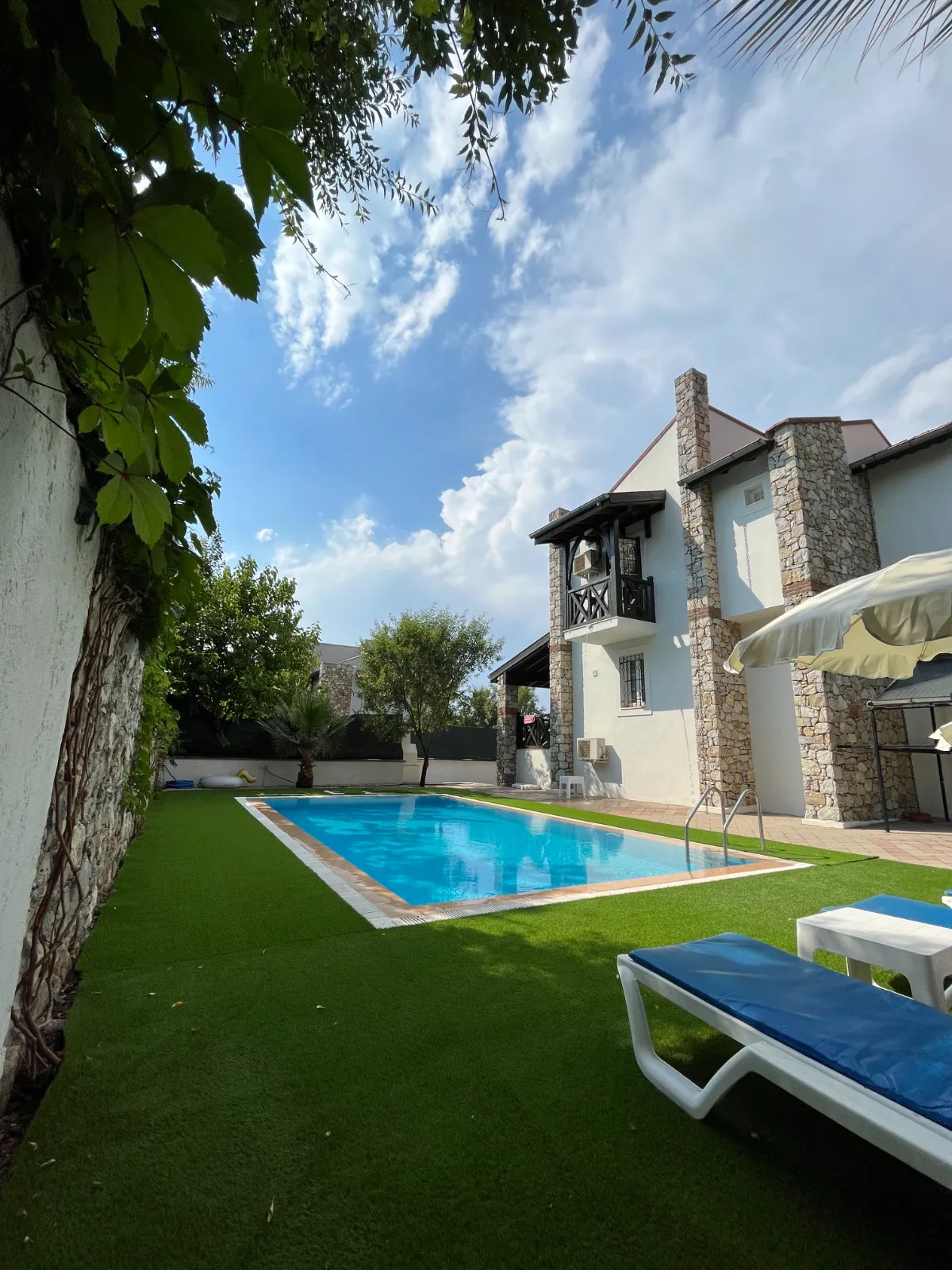 Villa