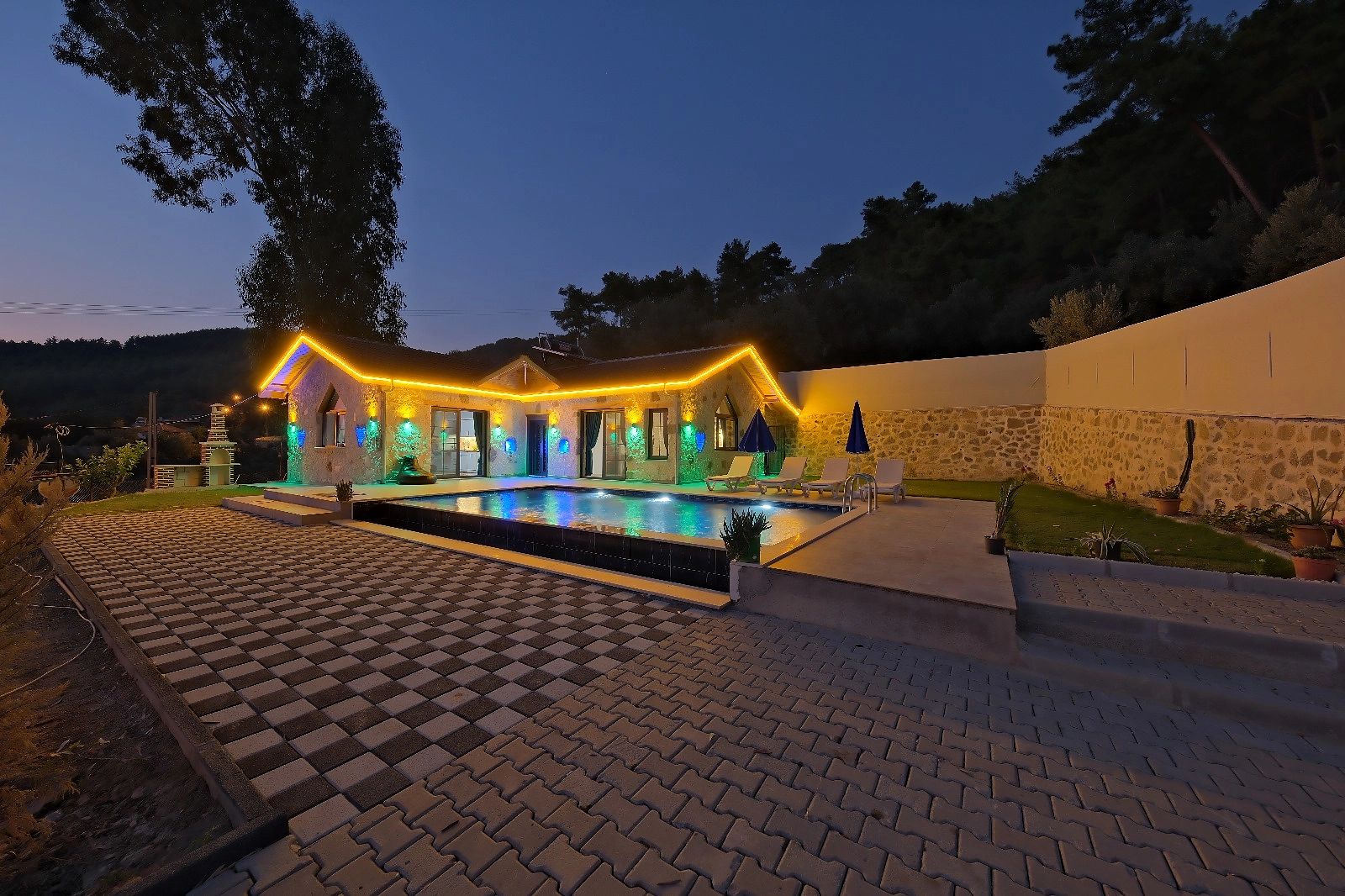 Villa