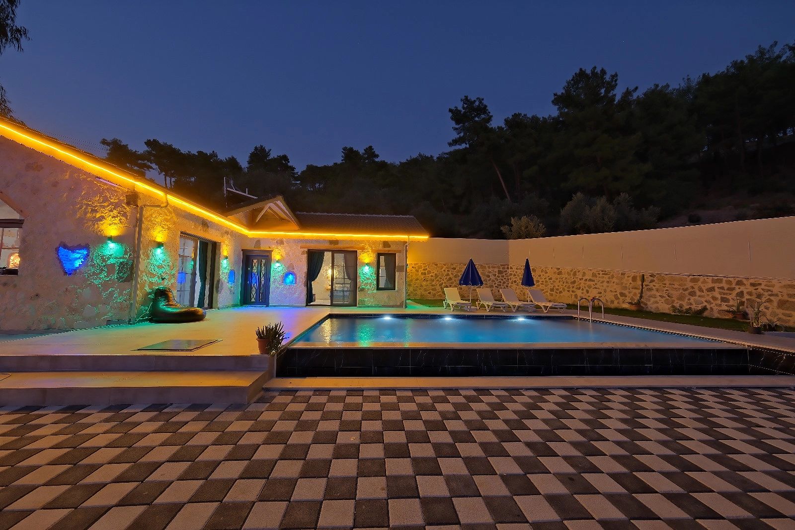 Villa