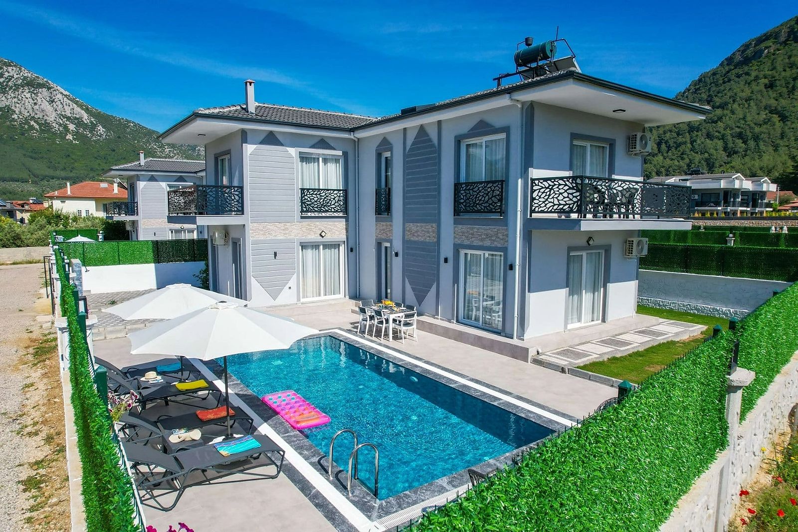 Villa