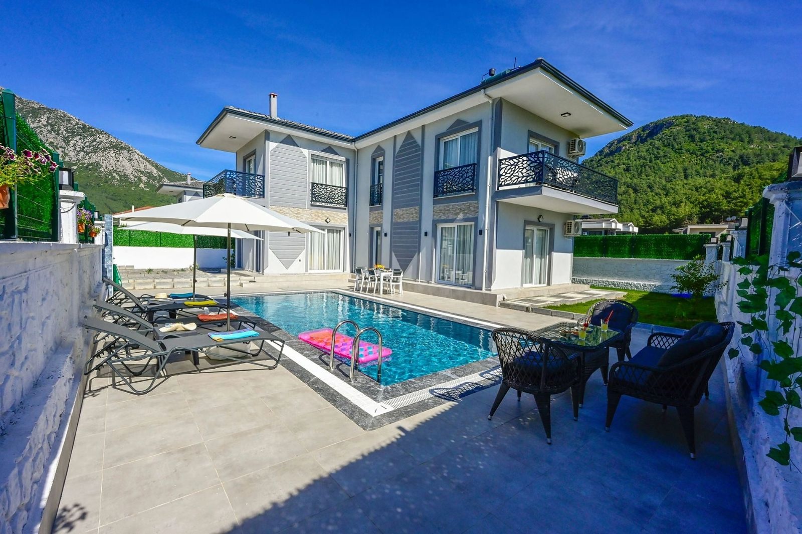 Villa