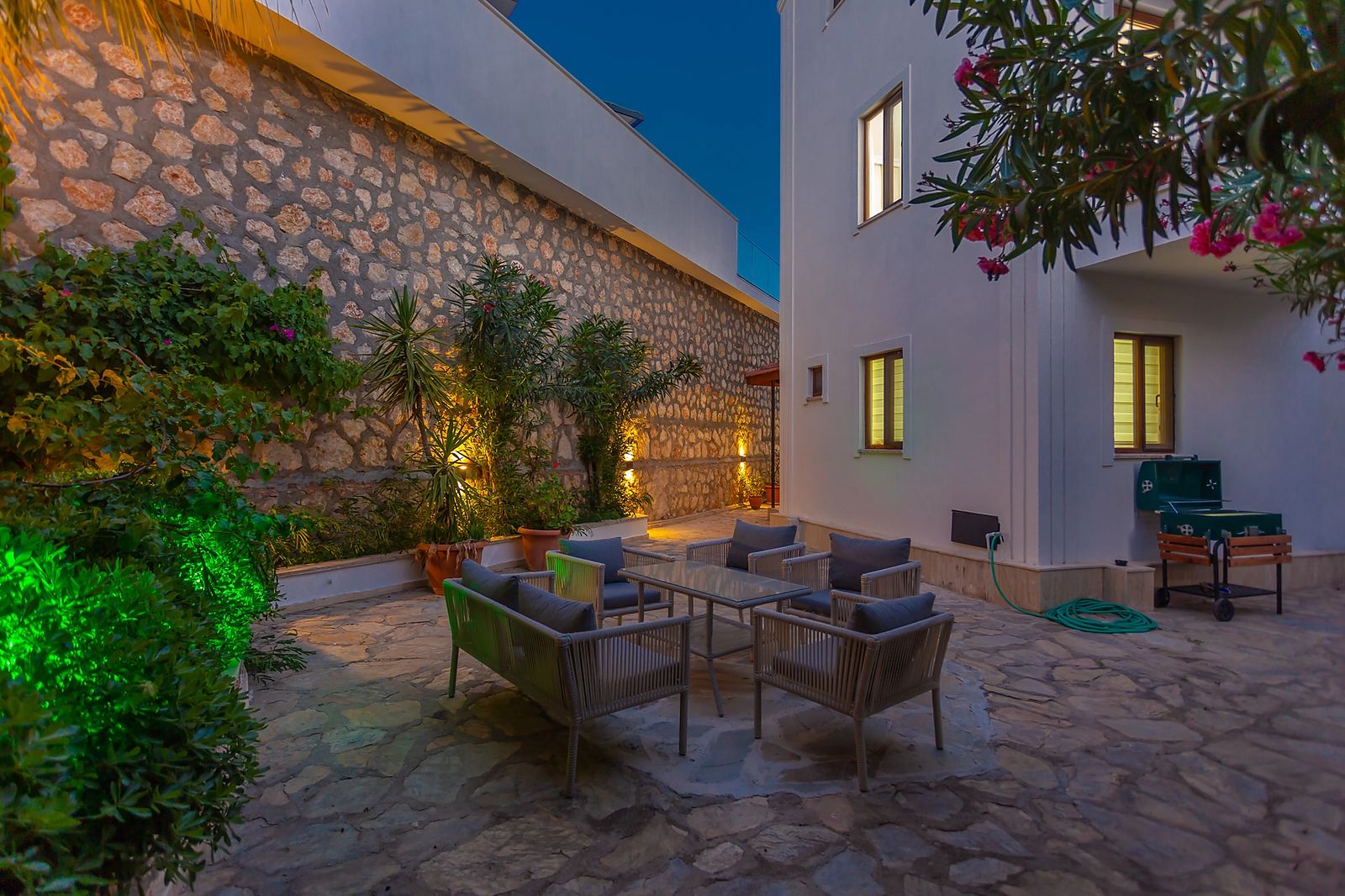 Villa
