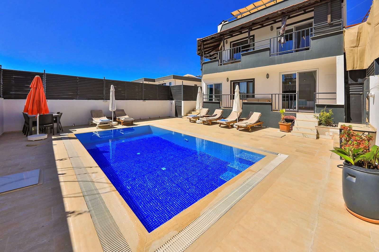Villa