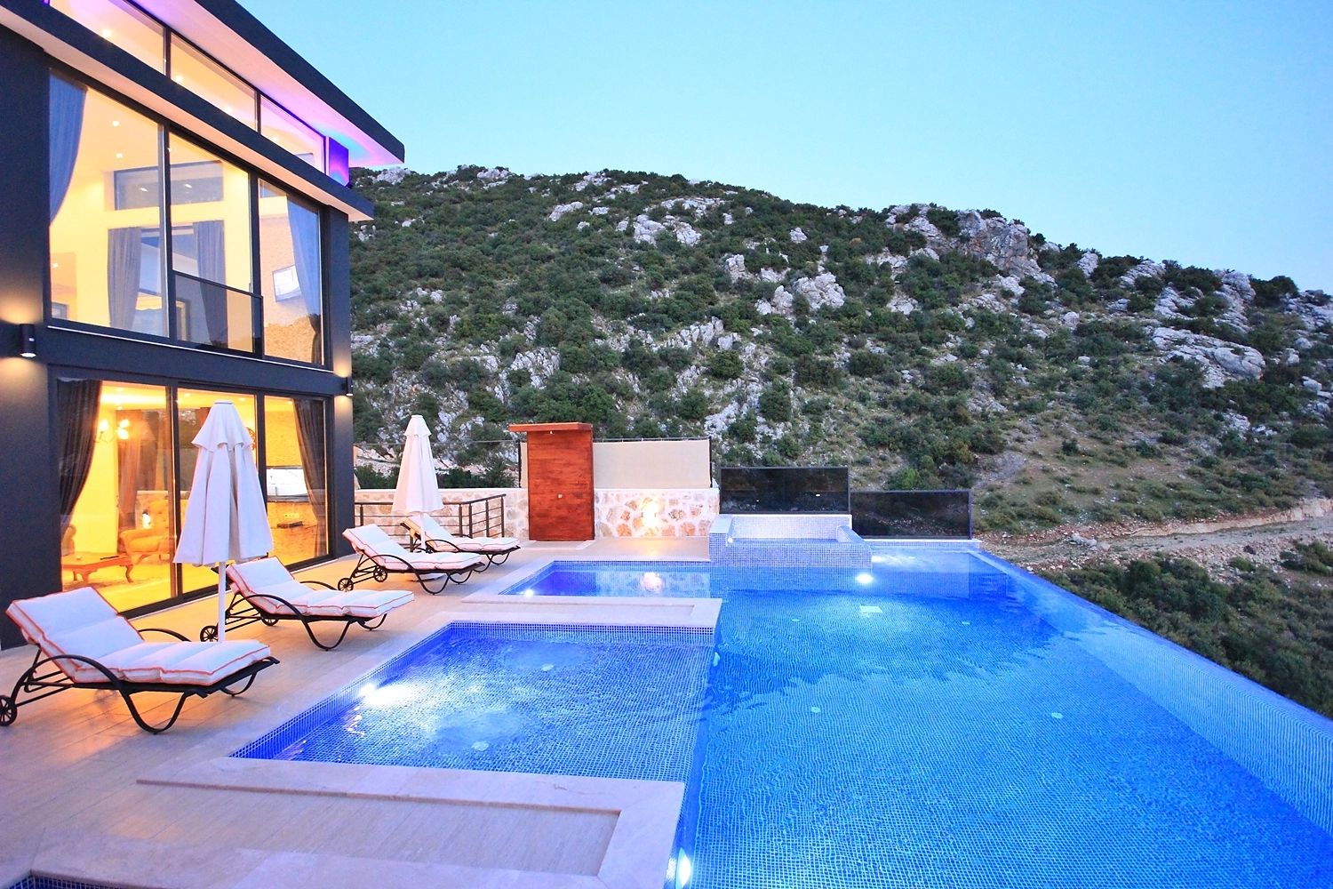 Villa