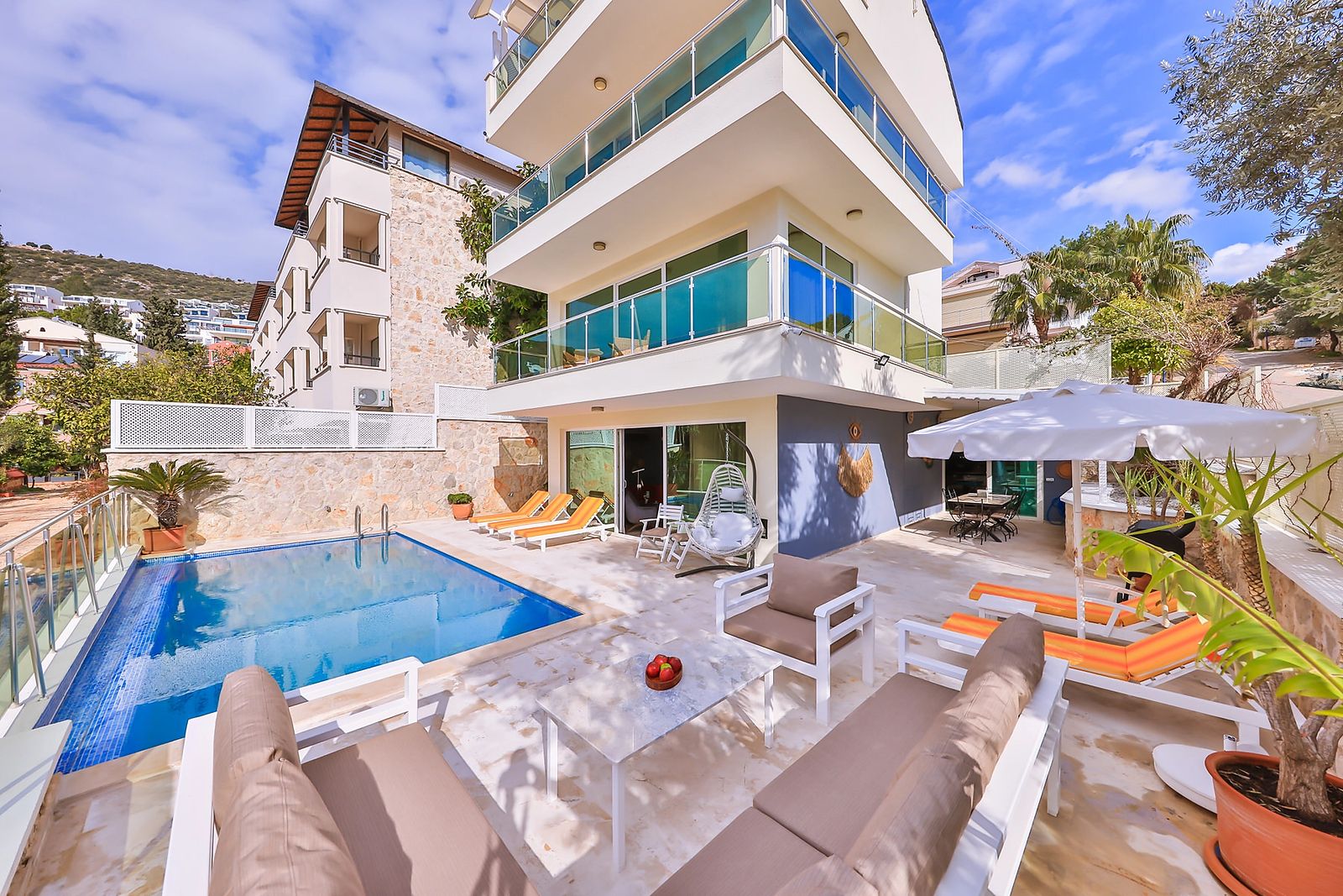 Villa