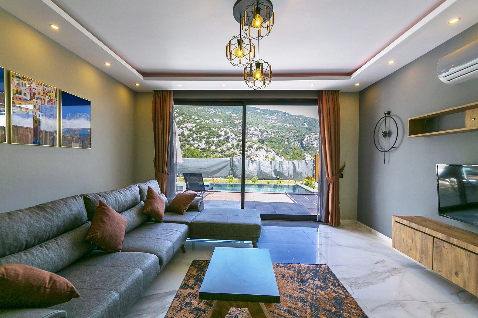 Villa