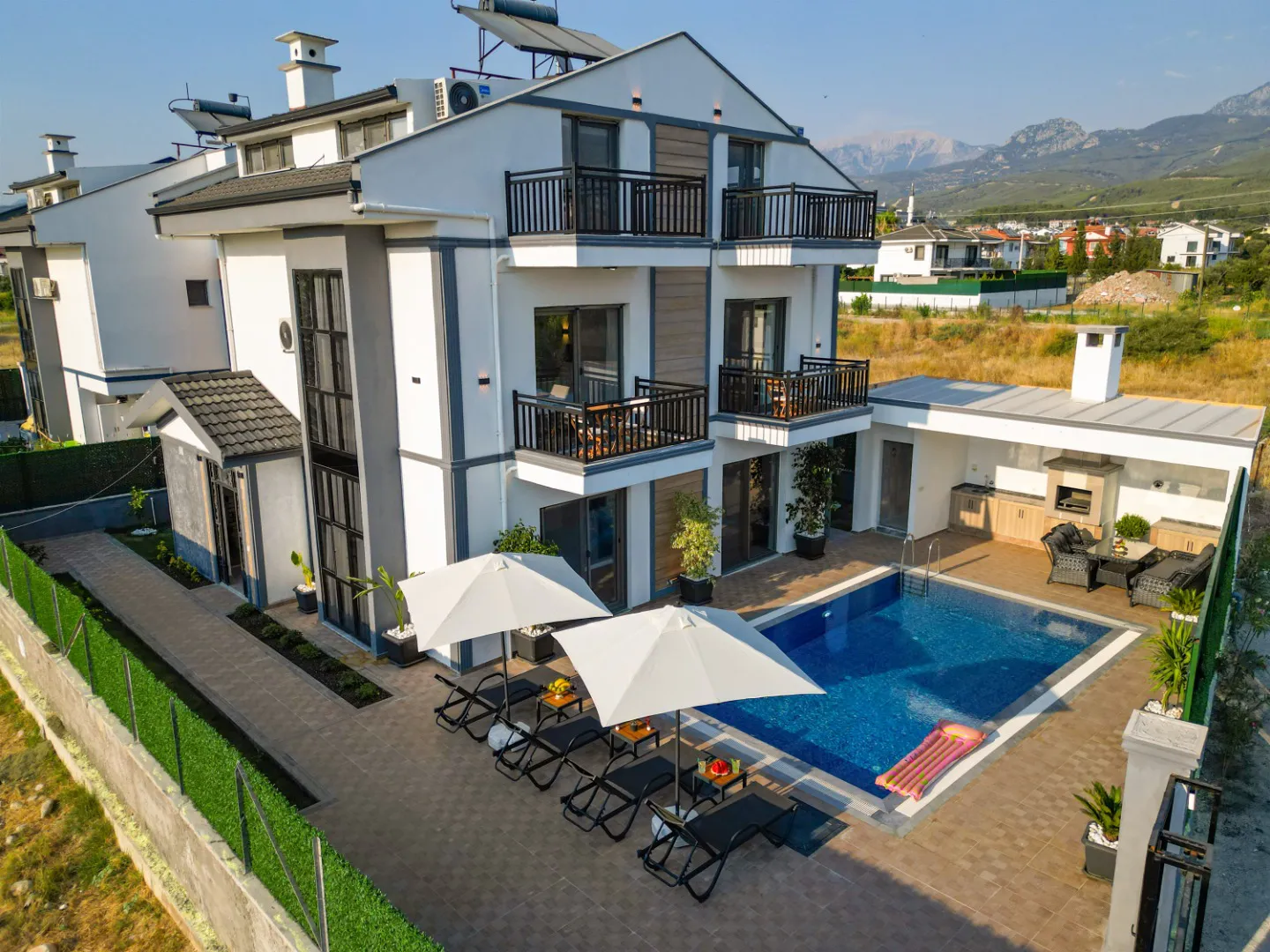 Villa