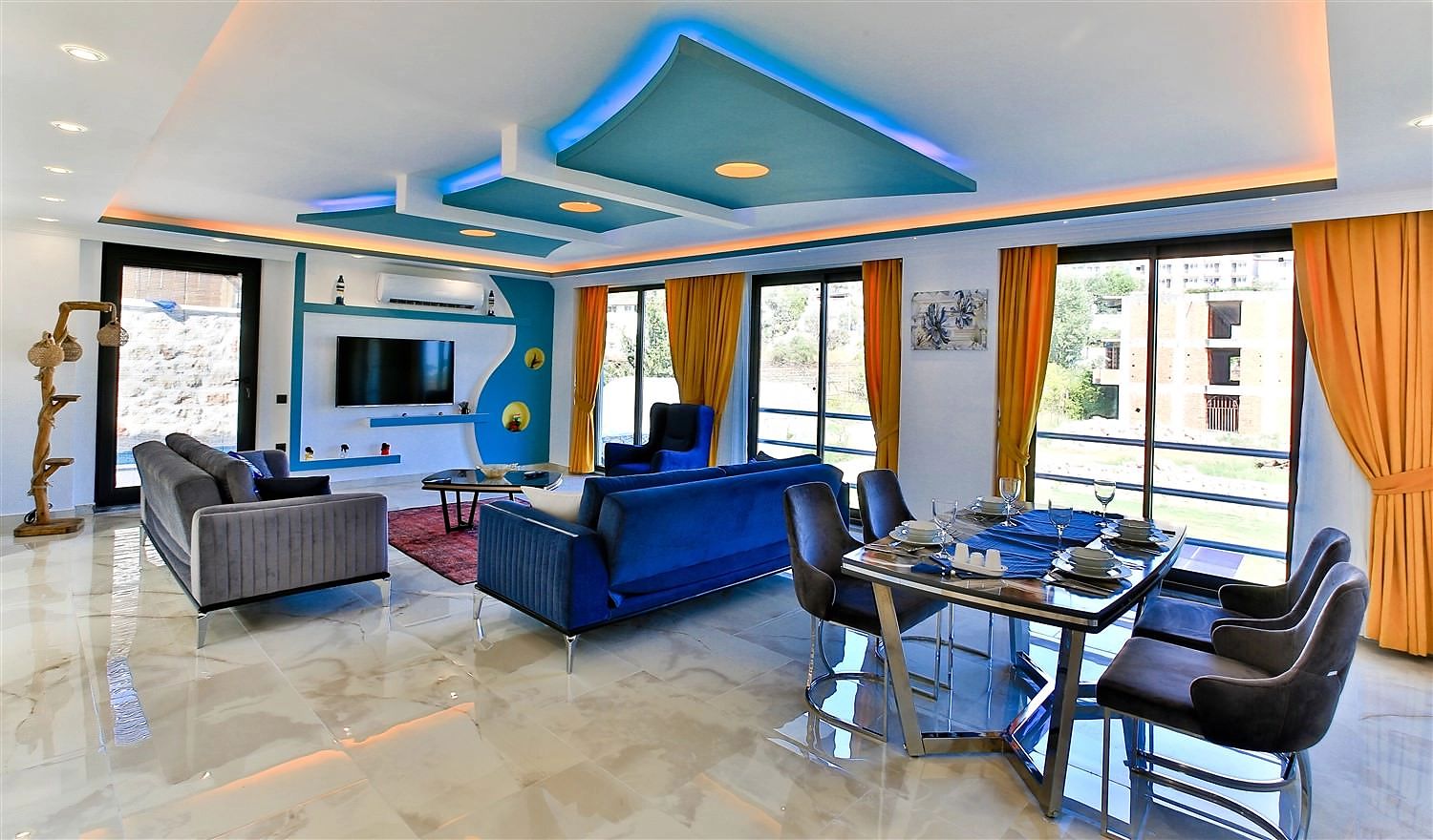 Villa