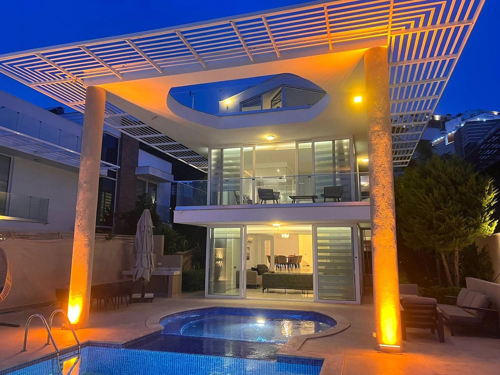 Villa