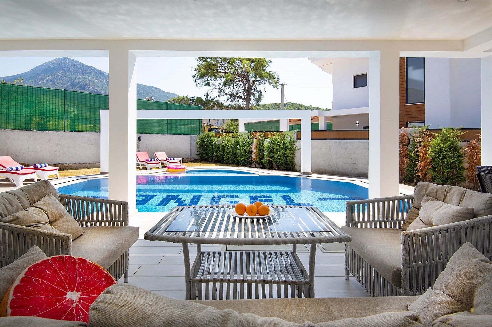 Villa