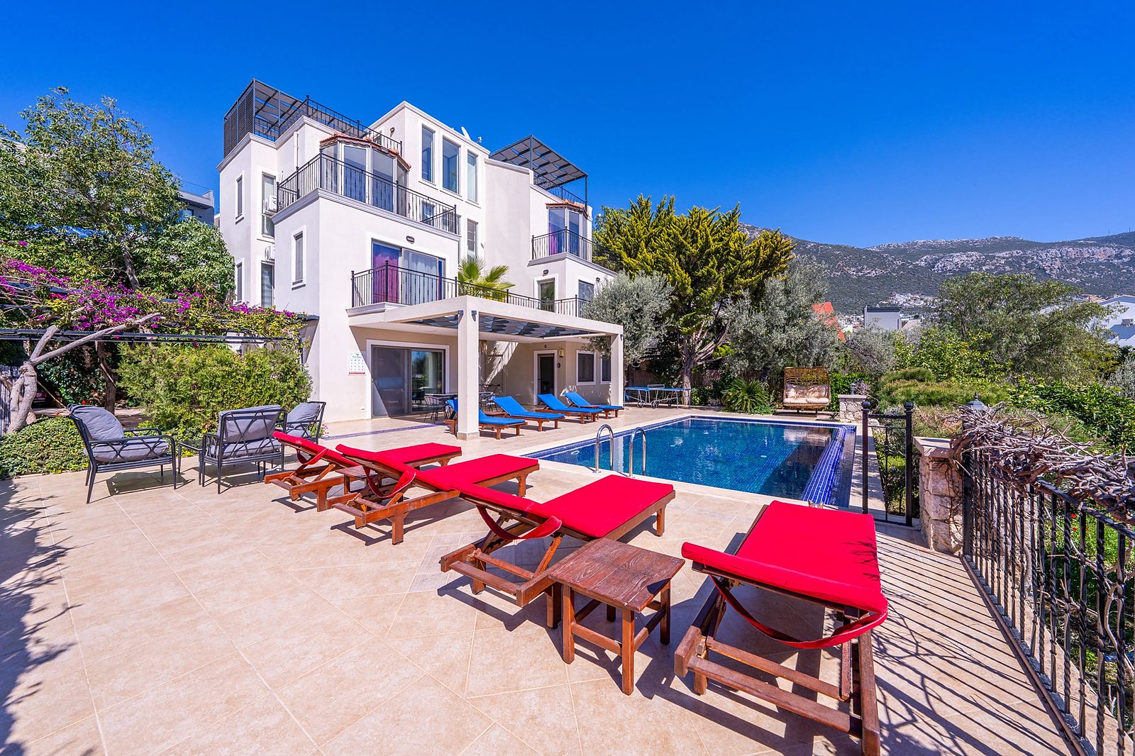Villa