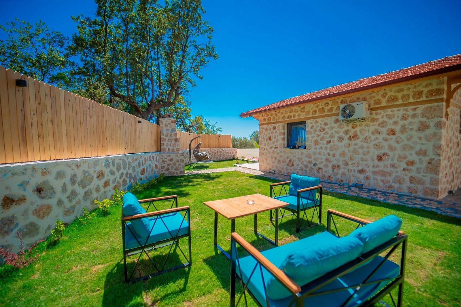 Villa