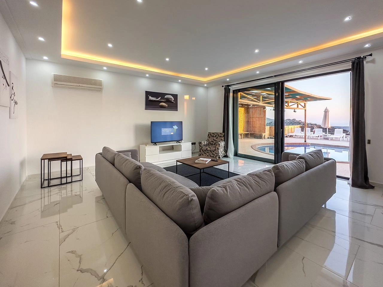 Villa