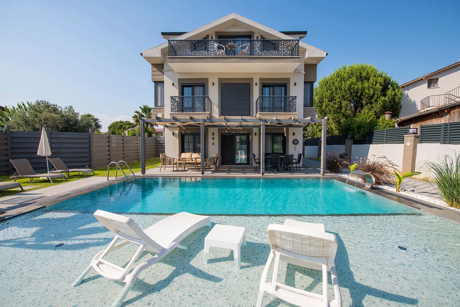 Villa