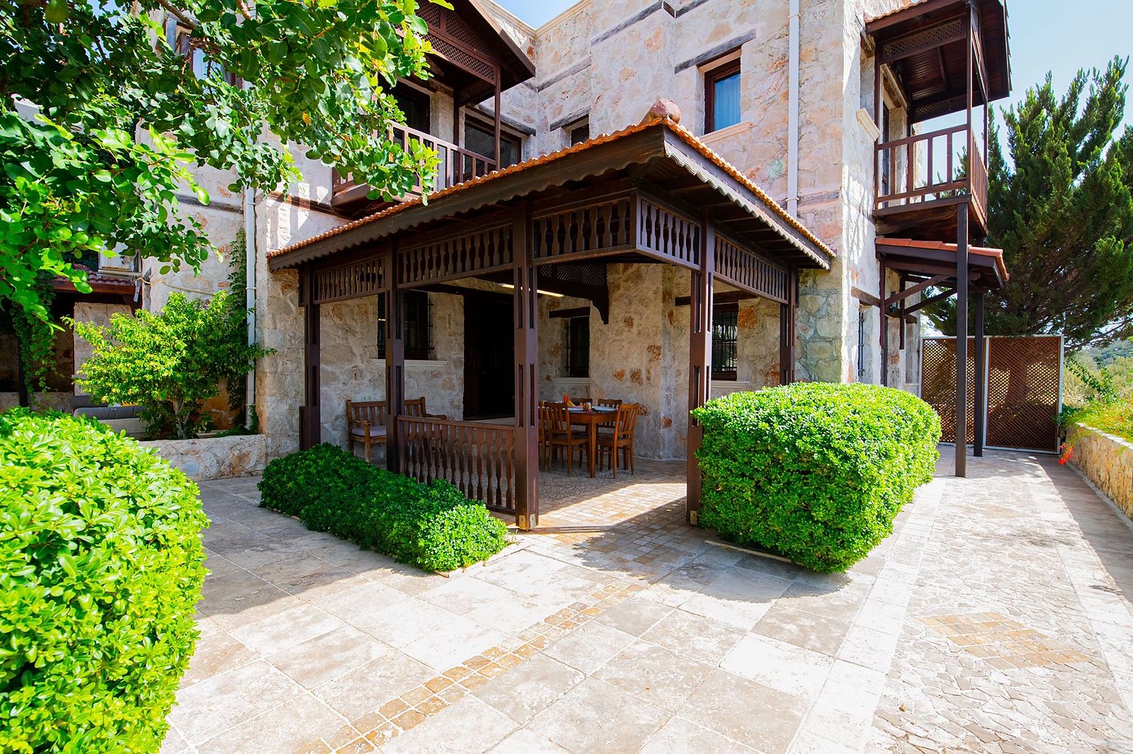 Villa