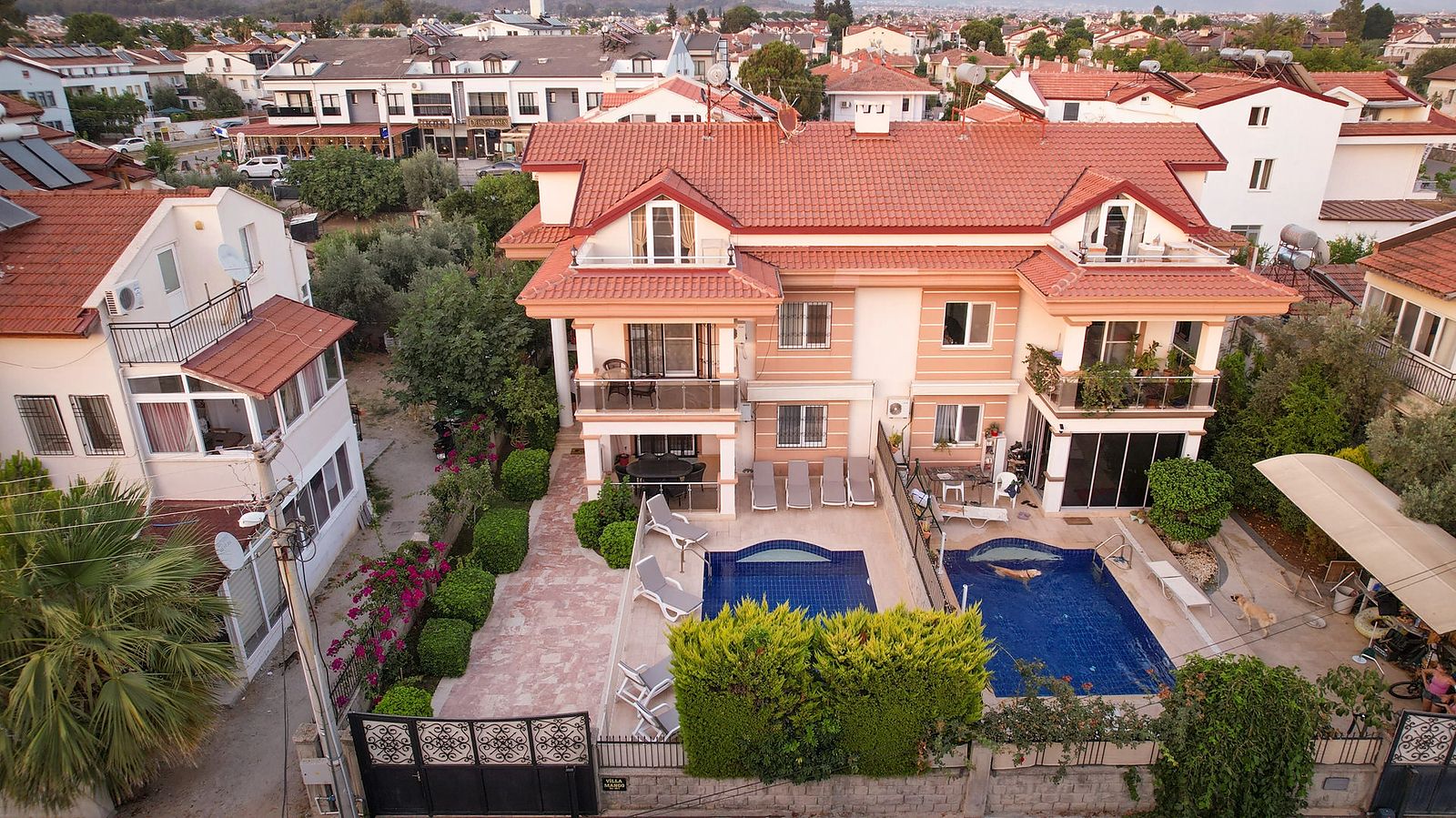 Villa