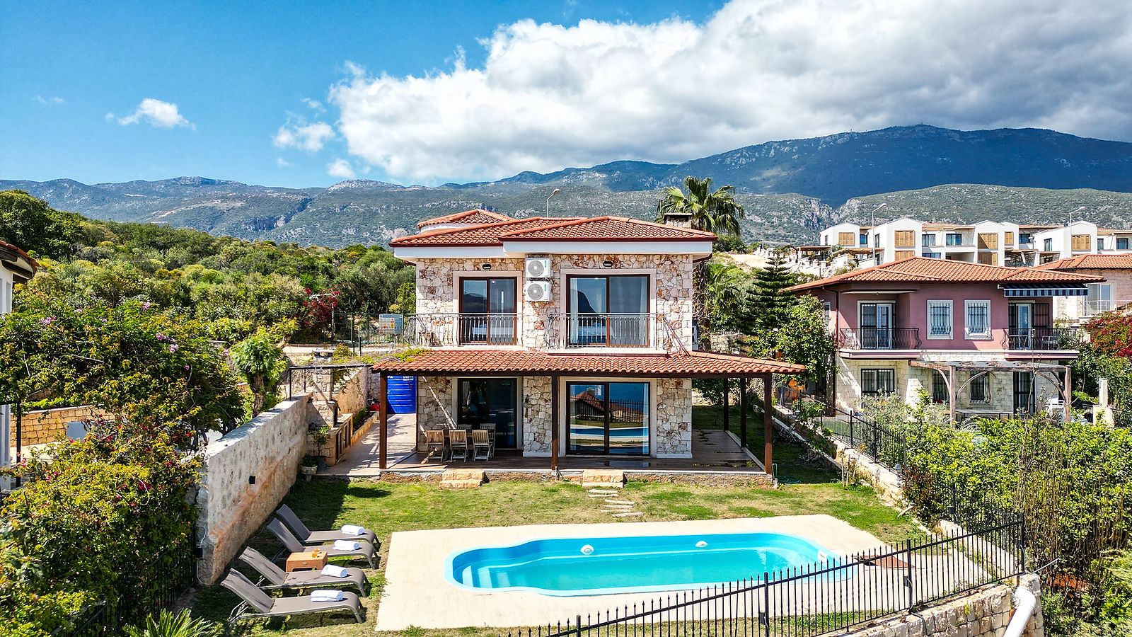 Villa