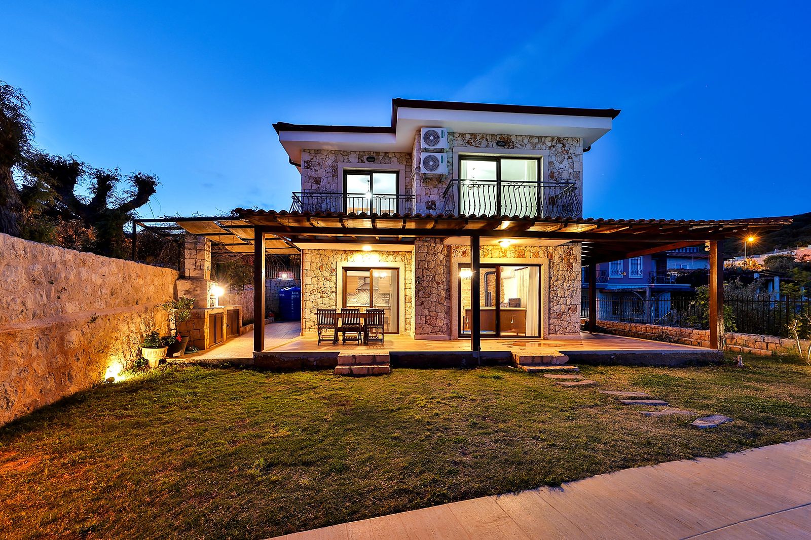 Villa