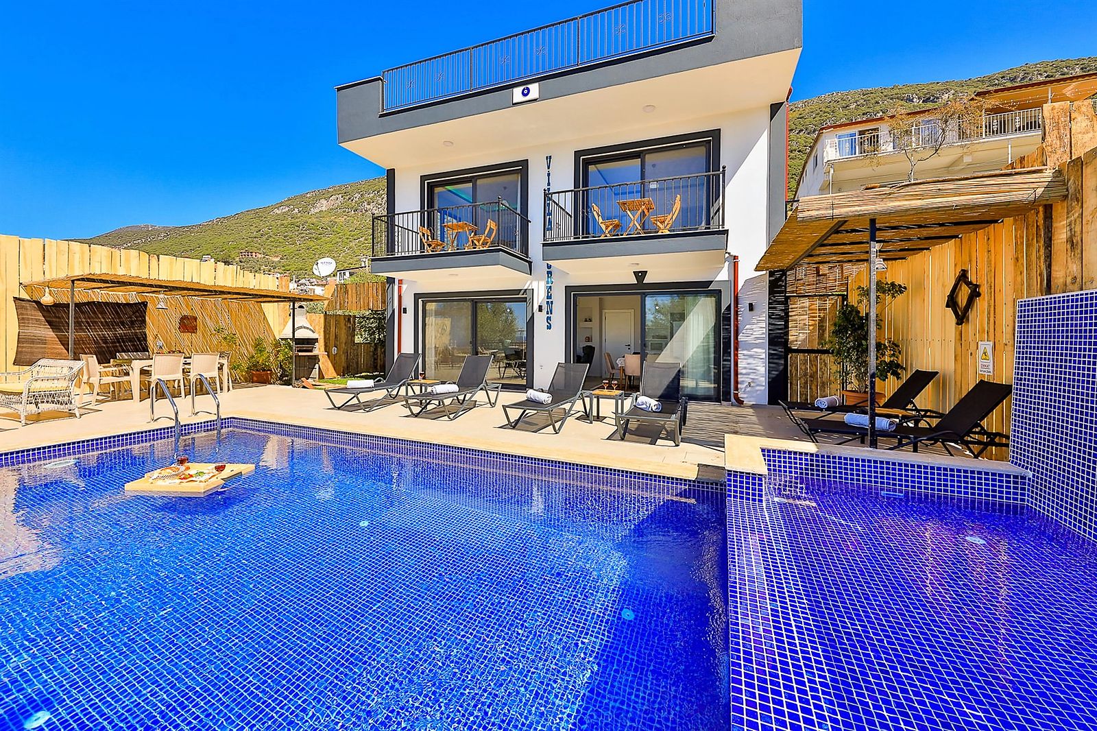Villa