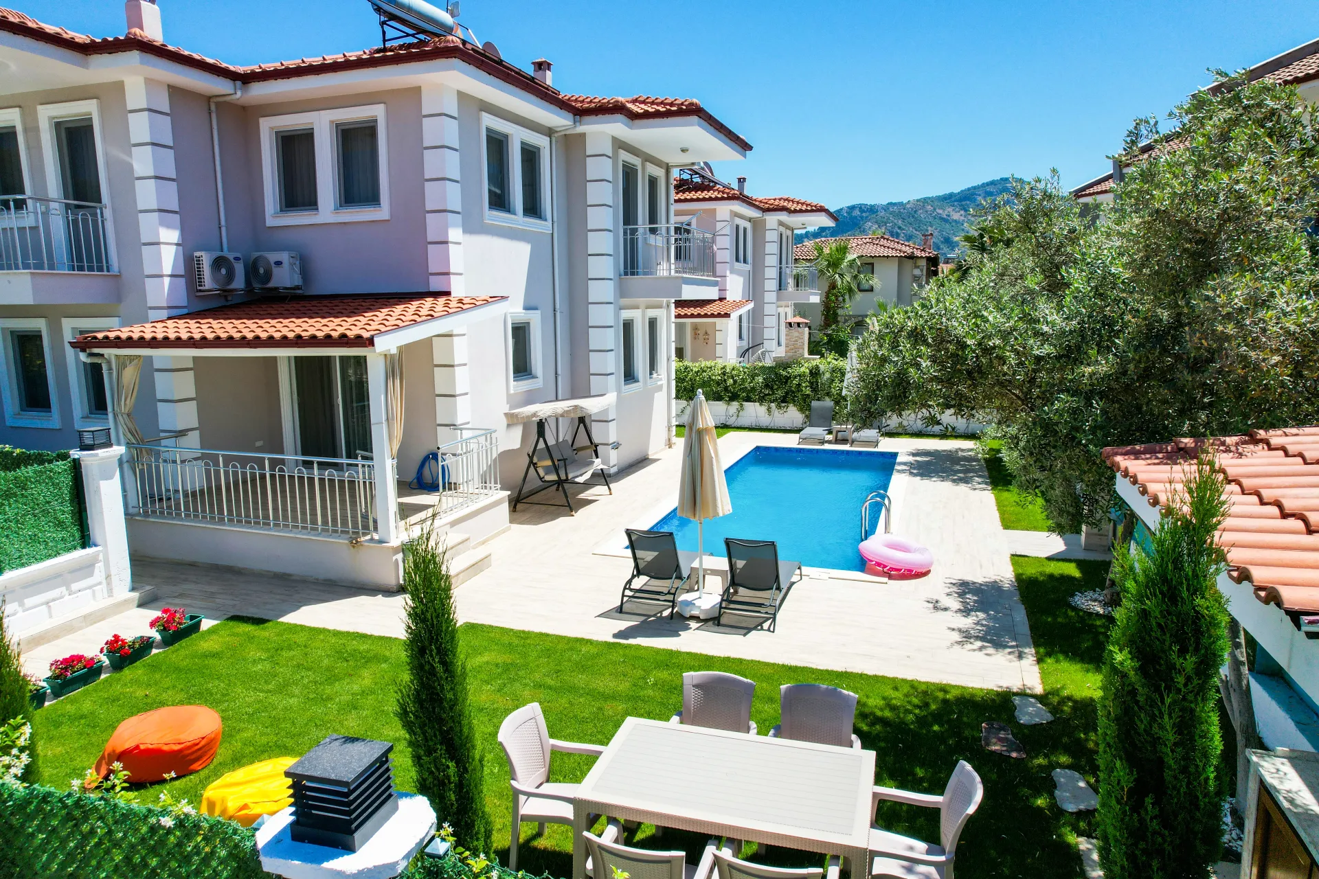 Villa