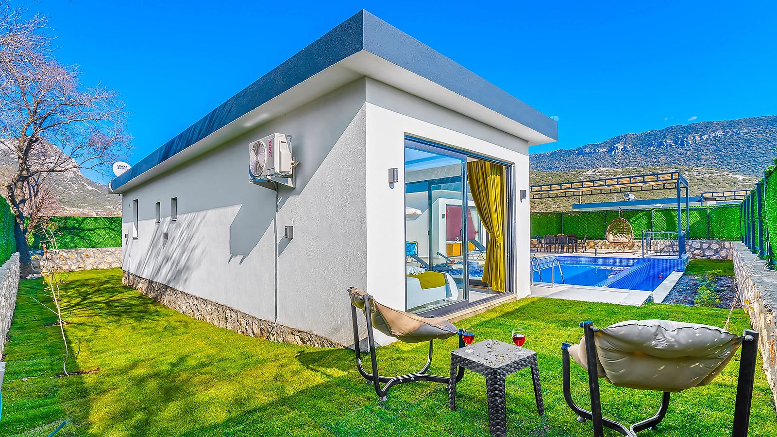 Villa