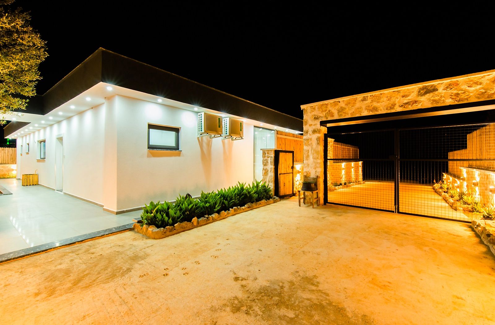 Villa
