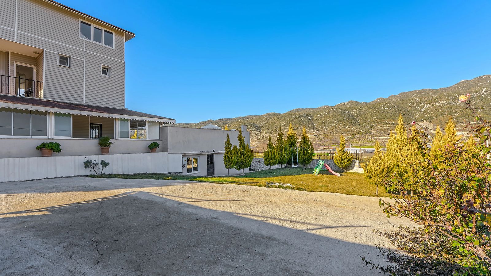 Villa