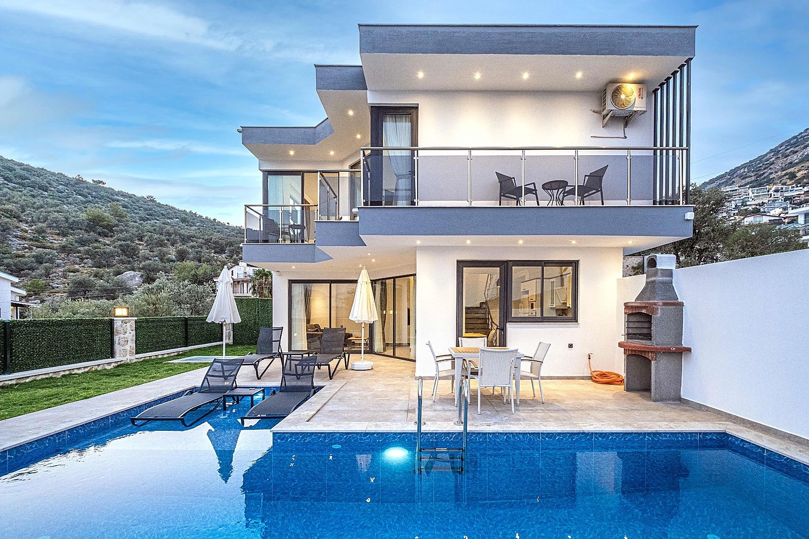 Villa