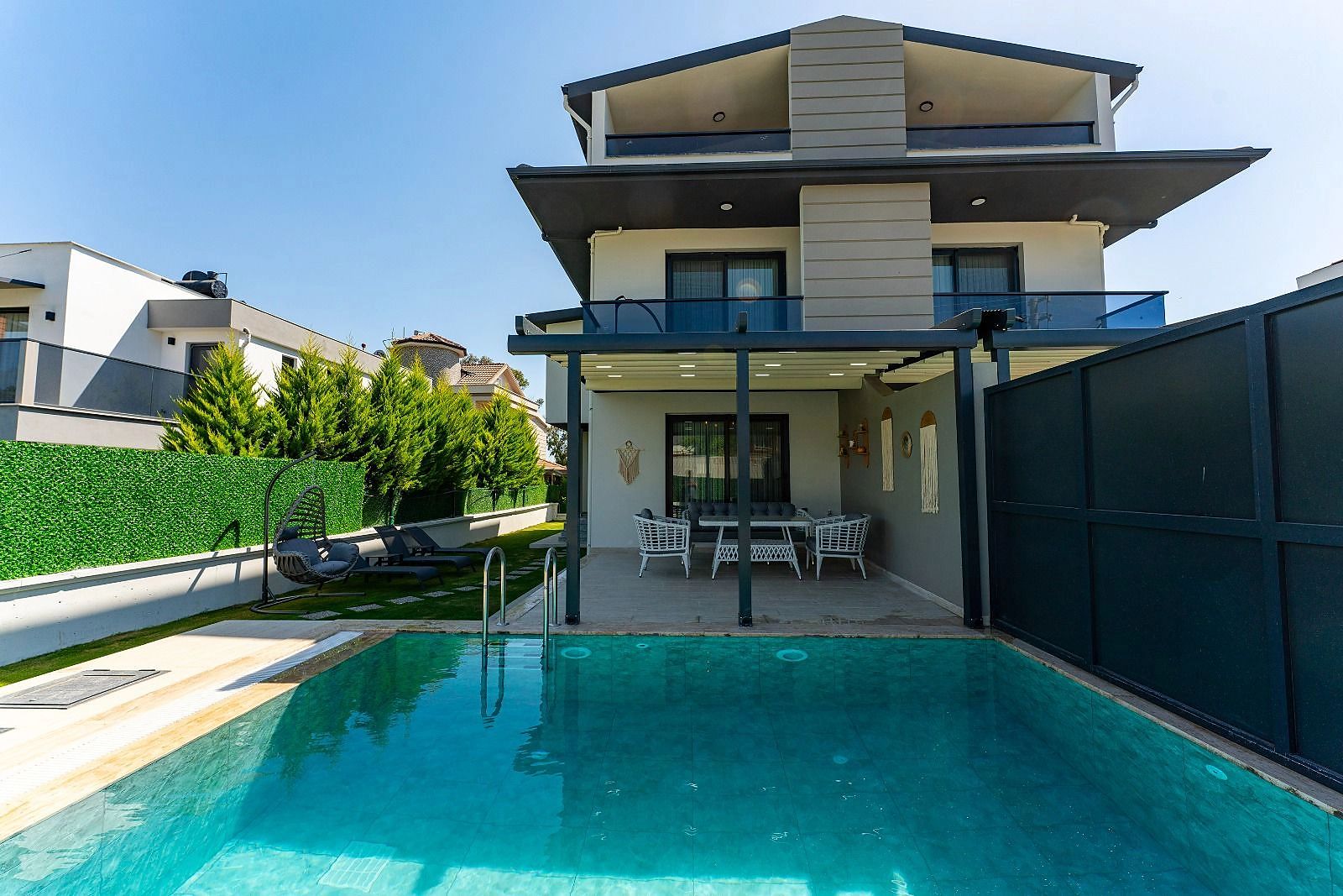 Villa