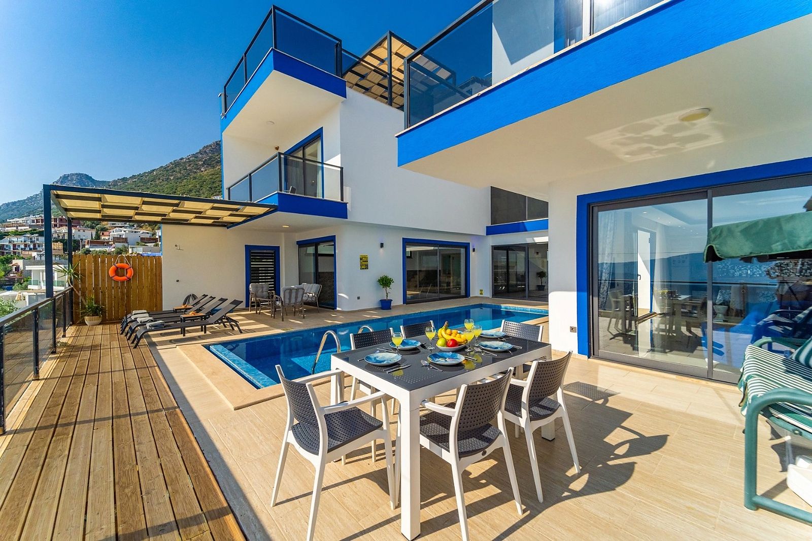 Villa