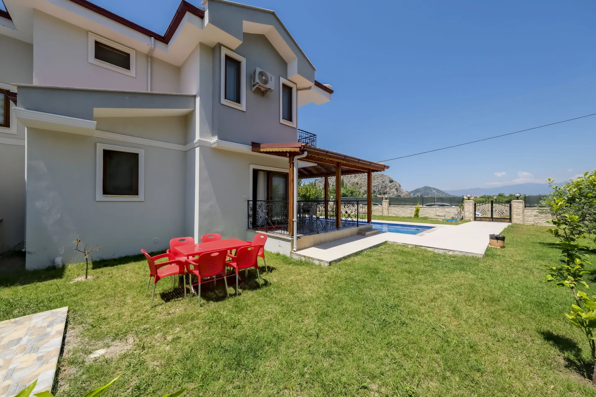 Villa