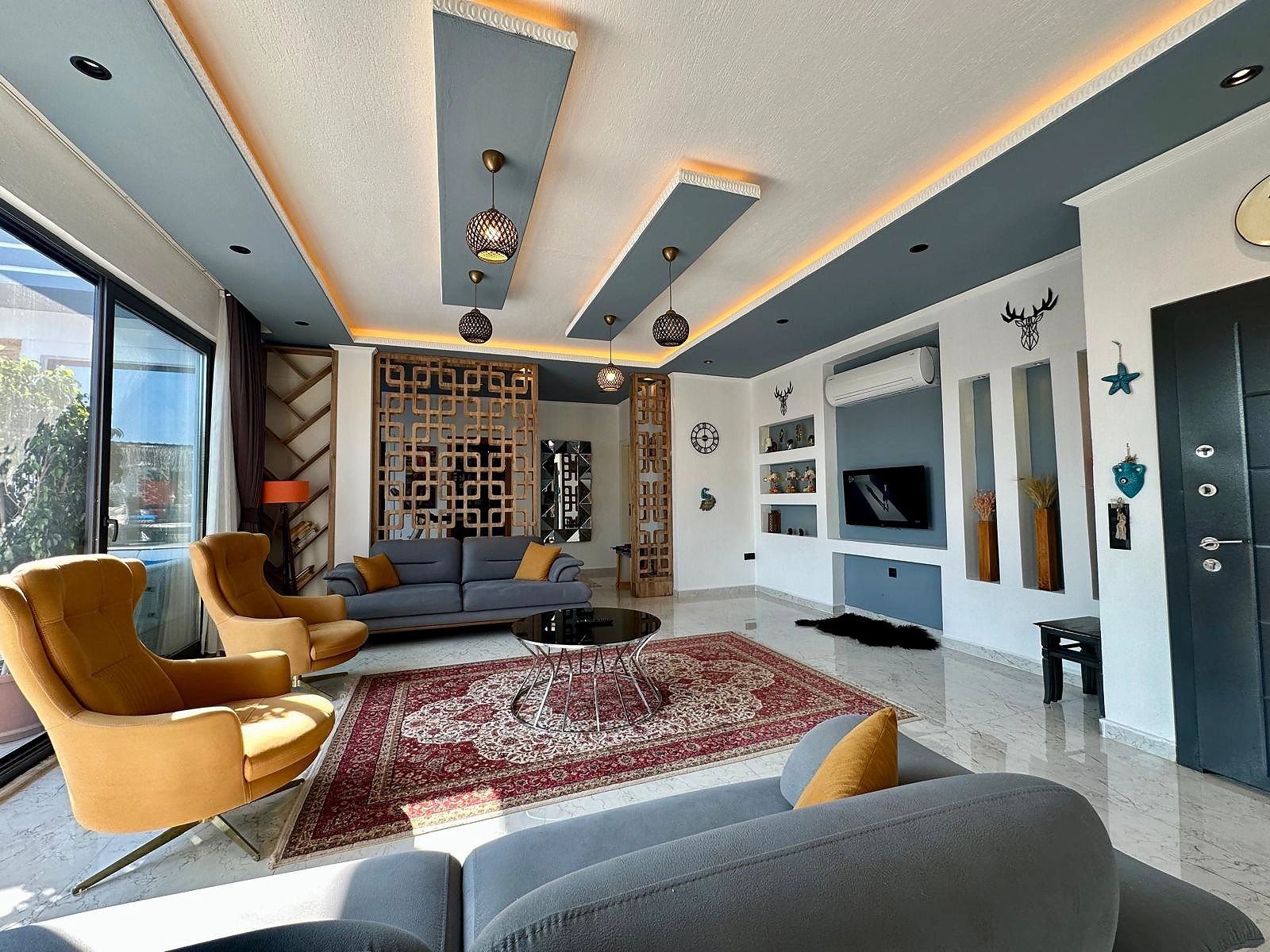 Villa