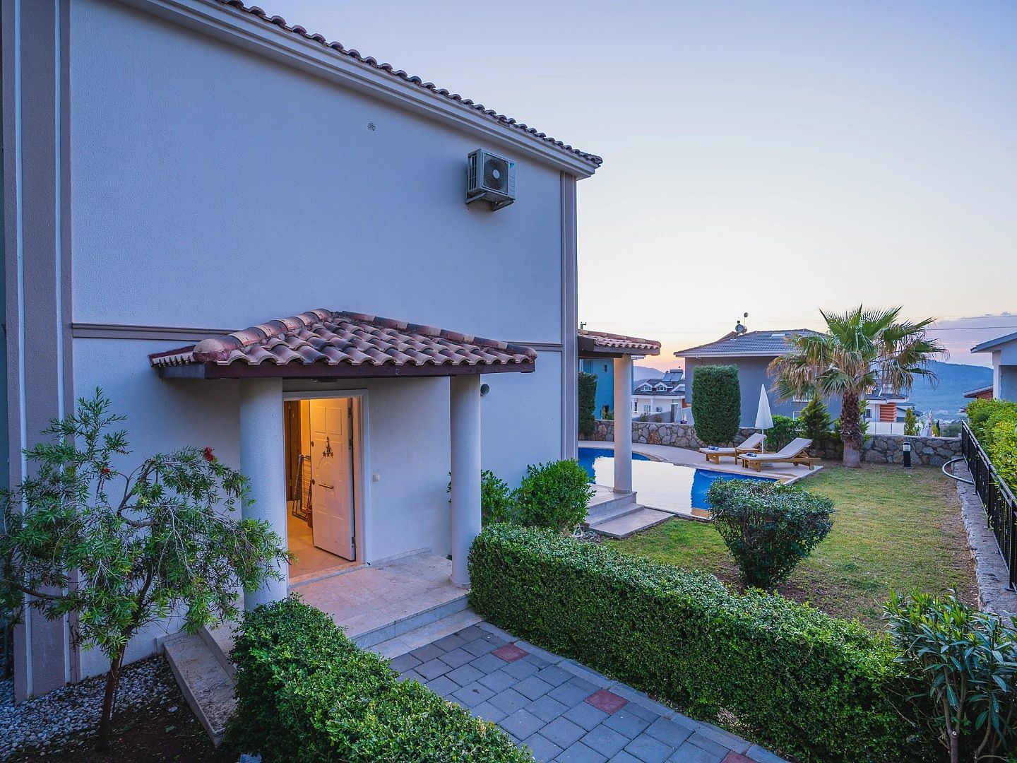 Villa