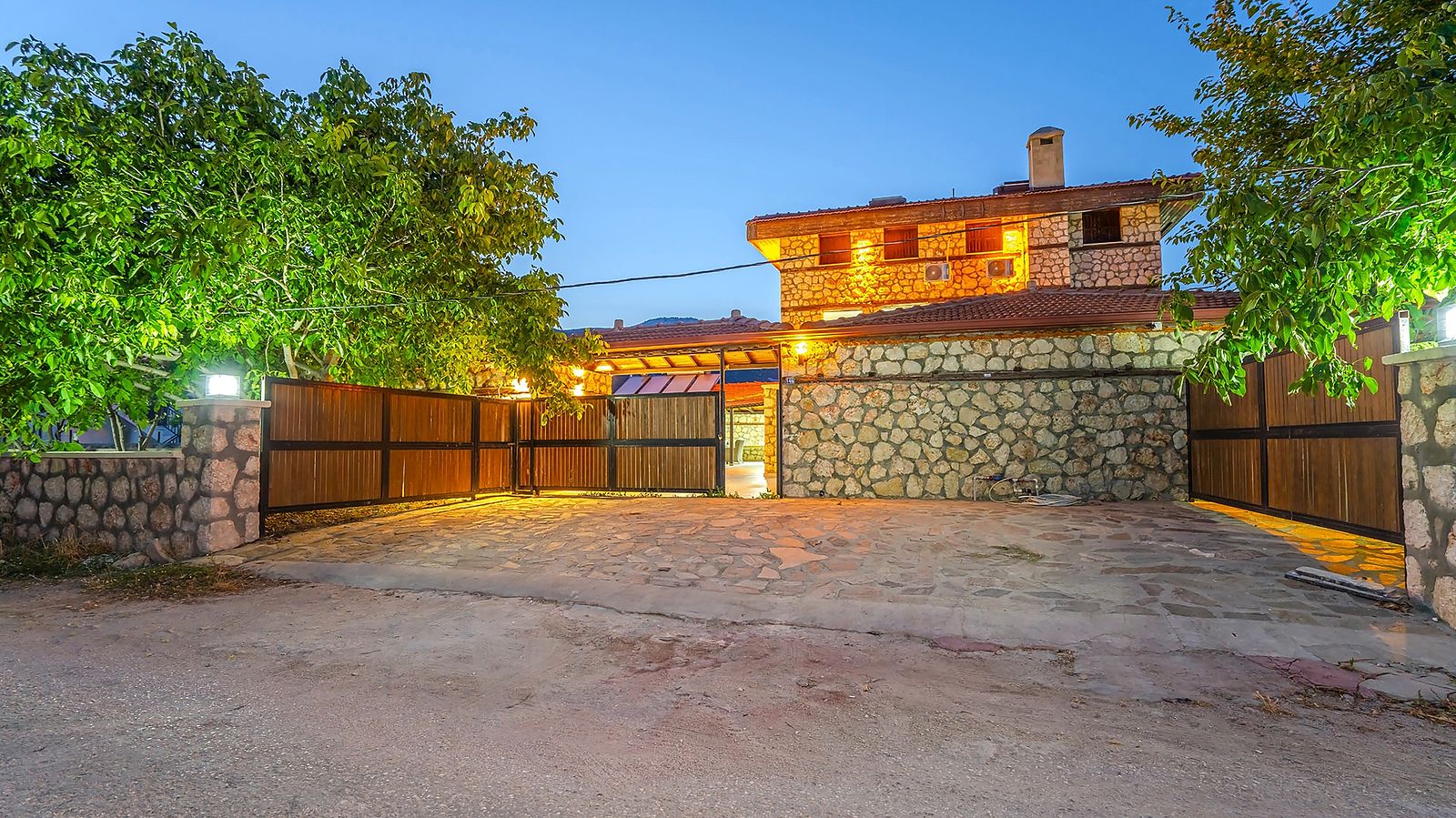 Villa