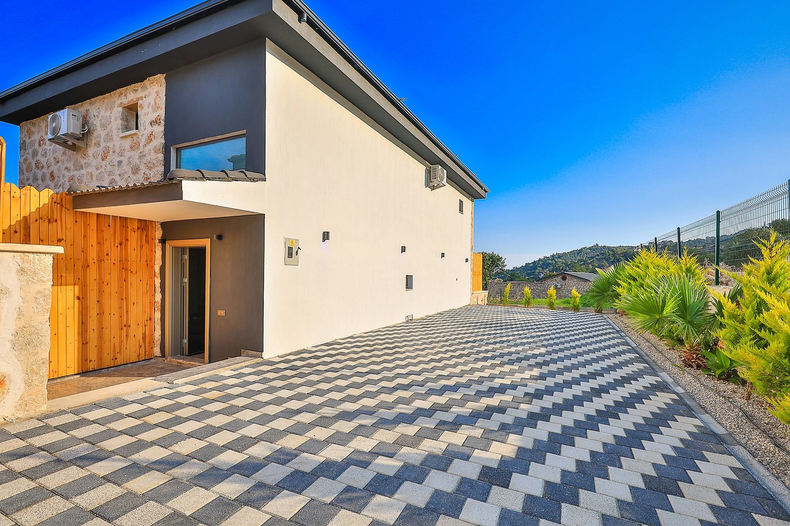 Villa