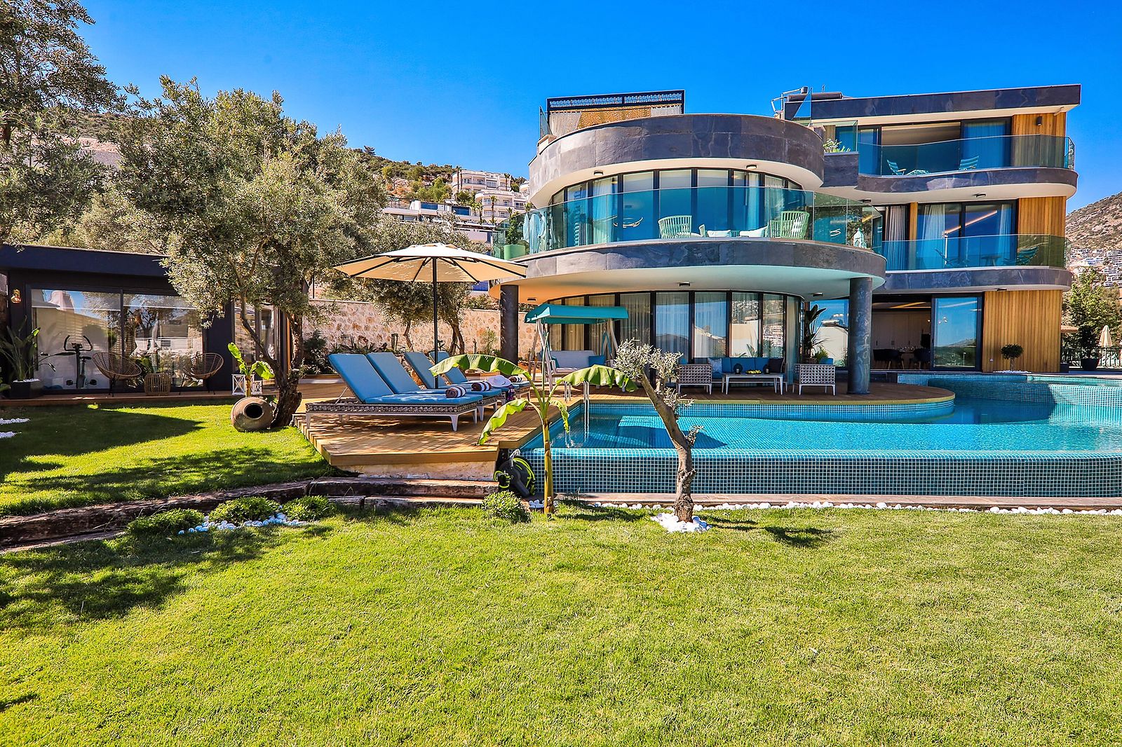 Villa