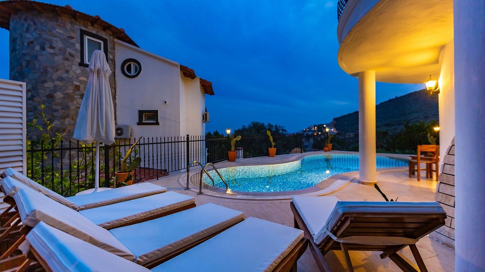 Villa