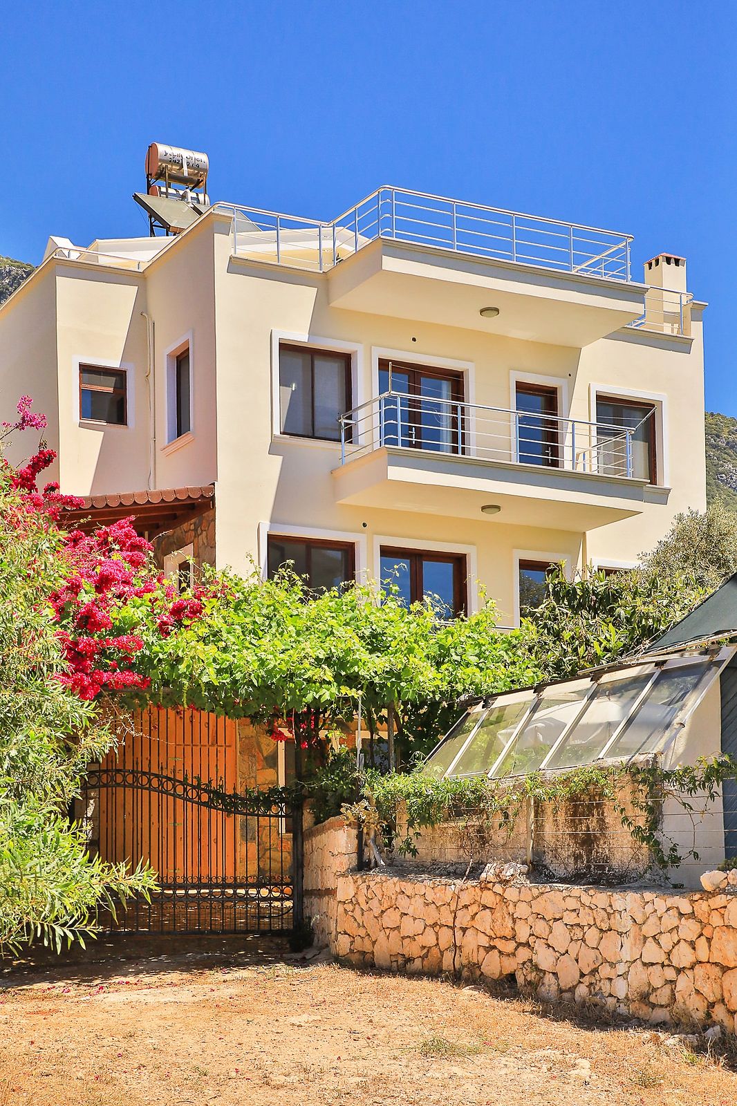 Villa
